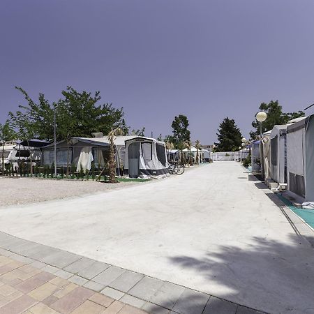 Camping Los Llanos Dénia Exterior foto